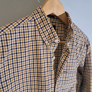 J. Crew Men's Medium Slim Fit Long Sleeve Button Down Plaid Shirt Style #C8359